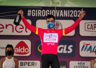 Ayuso sigue de rosa antes de su gran examen en los Alpes