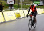 La épica lucha de Dlamini por llegar a meta en el Tour