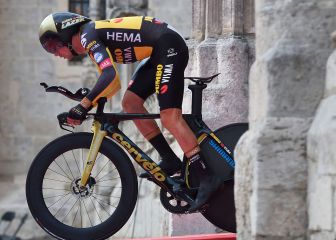 Roglic marca territorio