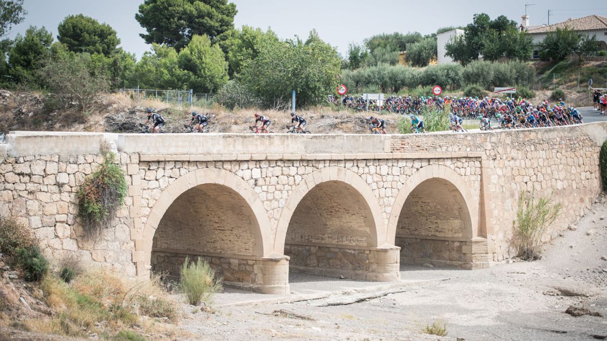 PUENTE DE SAN ISIDRO 2016 by Mundo Amigo Issuu