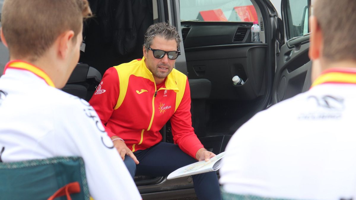 Momparler: "Cortina y Landa, al Europeo; Aranburu, al Mundial" - Vimarsana News