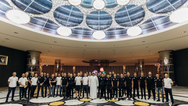 El UAE, agasajado en su stage en los Emiratos Árabes