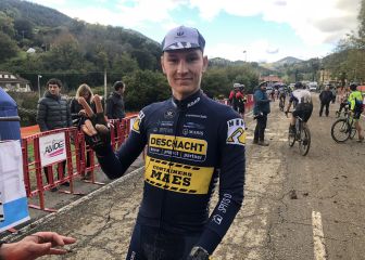 Loockx bate a David Van der Poel en el barro de Llodio