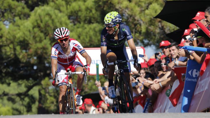 Joaquim 'Purito' Rodríguez y Alejandro Valverde, en la cima de Peñas Blancas en la Vuelta a España 2013.