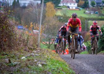 Felipe Orts, a brillar en el debut de Van Aert y Pidcock