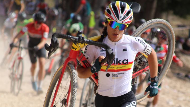 El Teika UCI Team aspira a ganar en varias categorías en Xàtiva