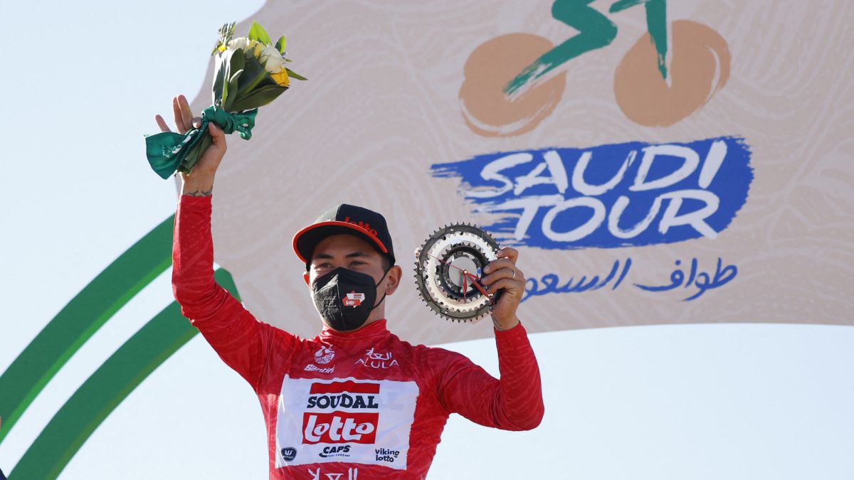 Caleb Ewan opens his record in 2022 with victory in Arabia