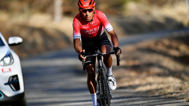 Nairo Quintana con etapa y clasificación general -
