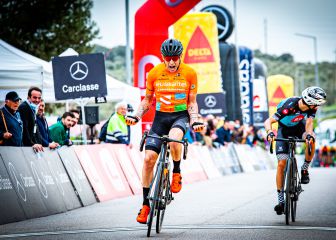 Azparren estrena al Euskaltel-Euskadi en 2022 en Portugal