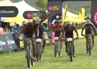 Schürter y Forster se desquitan al esprint después de otro pinchazo