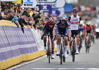 Pogacar se disculpa con Van Baarle tras su enfado en Flandes