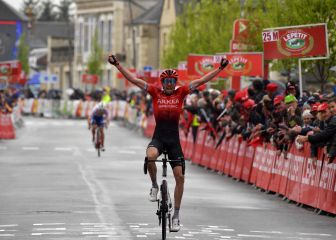 Delaplace, ataque final y triunfador en París-Camembert