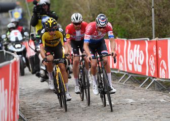 Habrá duelo Van Aert - Van der Poel en París-Roubaix