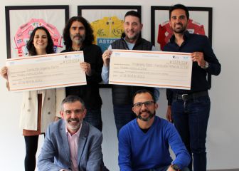 La Fundación Alberto Contador entrega más de 7.000 euros
para 'Pedalea contra el ictus'