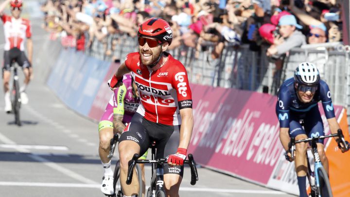 De Gendt remata una gran fuga para volver a ganar en el Giro
