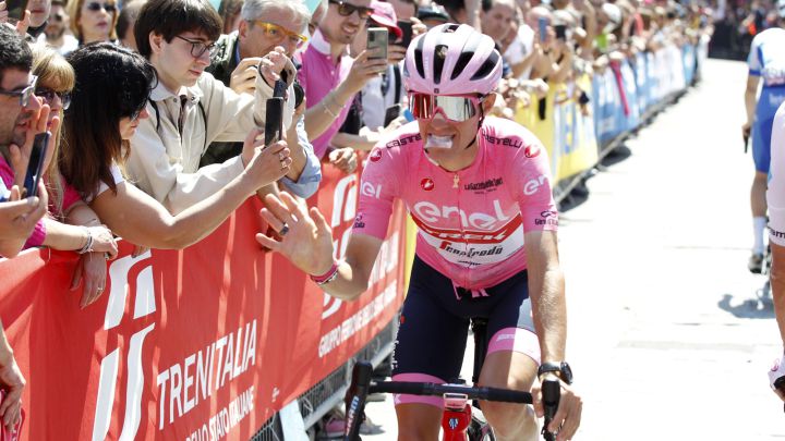 Juanpe López: "Acabar el Giro en el top-5 sería más que un sueño"