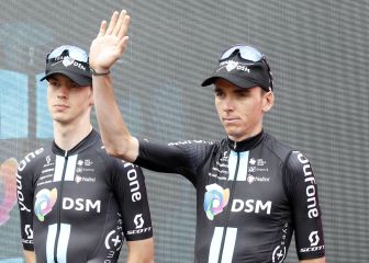 Sorpresa en el Giro: Bardet abandona por enfermedad