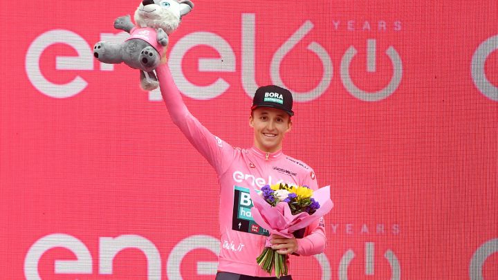 ¿Cuánto dinero se lleva Hindley por ganar el Giro de Italia 2022?