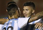 Argentina golea a Bolivia y clasifica primera del grupo A