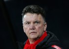Van Gaal defiende a Falcao de la prensa inglesa