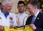 Pekerman y Falcao portarán la bandera nacional en Chile 2015
