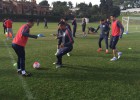 Fredy Guarín se divierte en su primer entrenamiento en China