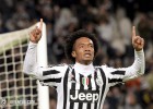 Cuadrado presente en las mejores imágenes de febrero de la Juve