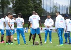 Selección prepara el partido frente a Bolivia con jugadores del torneo local
