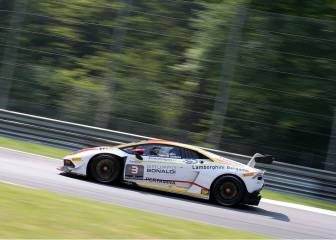 Piloto William Barbosa compite en el Blancpain Super Trofeo
