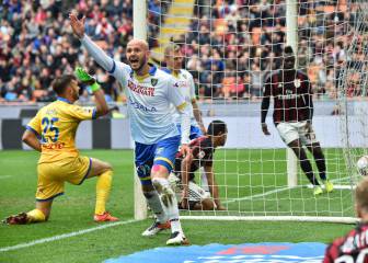 Bacca anota ante Frosinone e iguala a Dybala con 16 goles