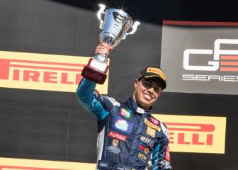 Oscar Tunjo ondea la bandera colombiana en Barcelona