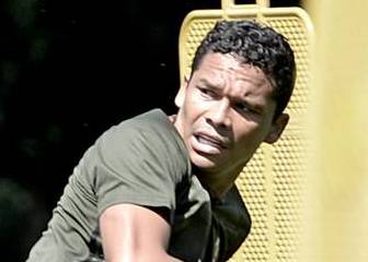 Napoli, Celta y Pachuca miden a los goleadores de Selección