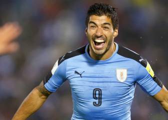 Uruguay recupera liderato con goleada a Paraguay