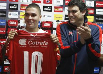 Medellín presenta a Quintero que tendrá la camiseta 10