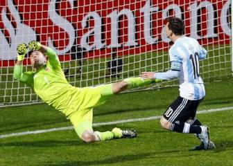 Ospina vs. Messi: duelo de los mejores en su oficio