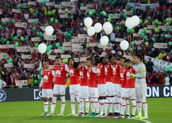 Santa Fe: Homenaje a 'Chape' y paso a semifinal en El Campín