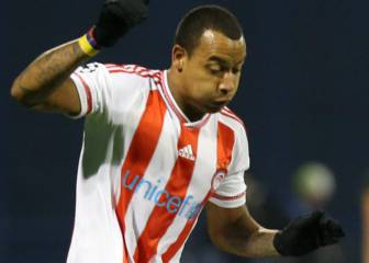 Felipe Pardo va a Francia y Fabián Castillo se queda en Turquía