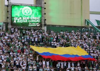 Chapecoense retribuye homenaje a Nacional en Brasil