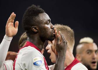 Davinson Sánchez anota golazo de chilena con el Ajax