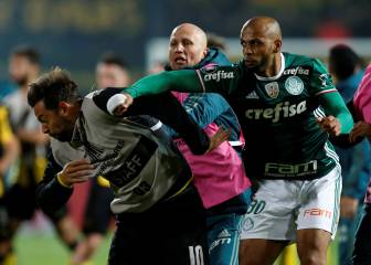 En imágenes la batalla campal entre Peñarol y Palmeiras