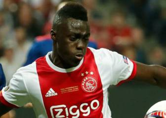 Oficial: Dávinson Sánchez es nuevo jugador de Tottenham