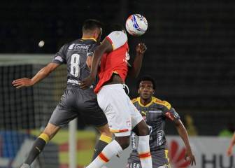 Santa Fe (0) 0-0 (2) DIM: El equipo bogotano falla 4 penales y el Medellín es semifinalista