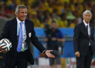 ¿Por qué Pékerman y Tabárez  sobreviven en Sudamérica?