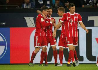 James brilla en Bayern y marca su primer gol