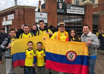 Apoyo tricolor: Hinchas llegan al Craven Cottage de Londres