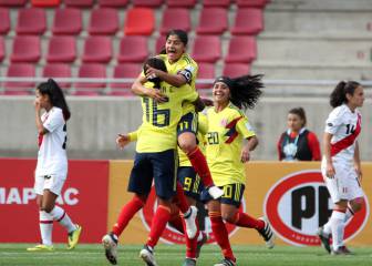 Colombia total: líder, invicta, con goleadora y clasificada