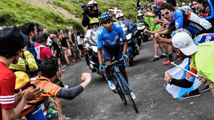 Nairo como en casa: escalada en solitario y victoria en la montaÃ±a