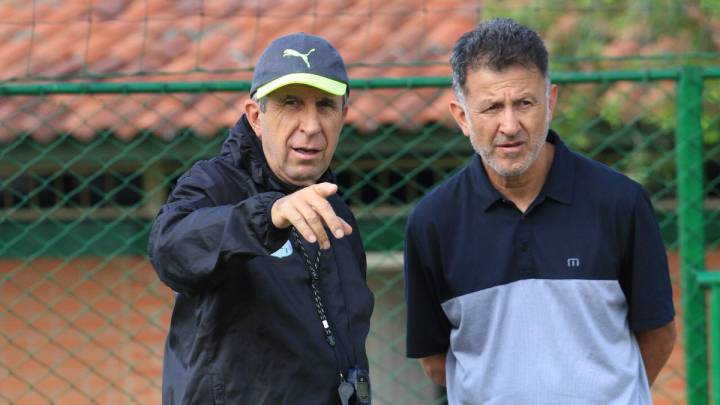 Juan Carlos Osorio estuvo de visita en el entrenamiento del Deportivo Cali