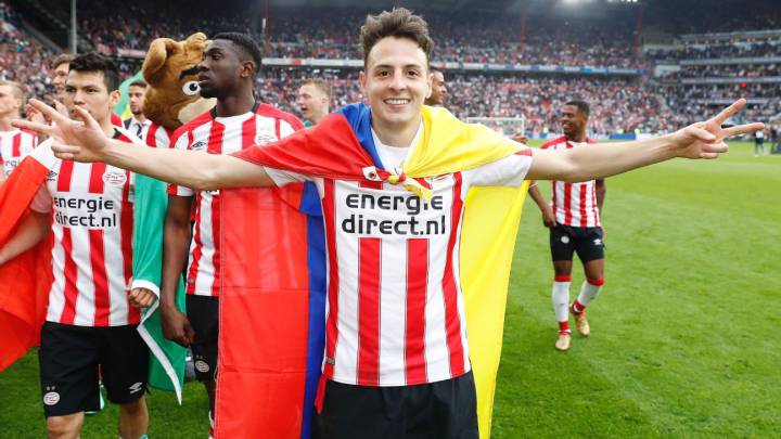 Santiago Arias deja el PSV de Holanda para firmar por el Atlético de Madrid. El colombiano sale de la Eredivise con cinco títulos y madurez internacional