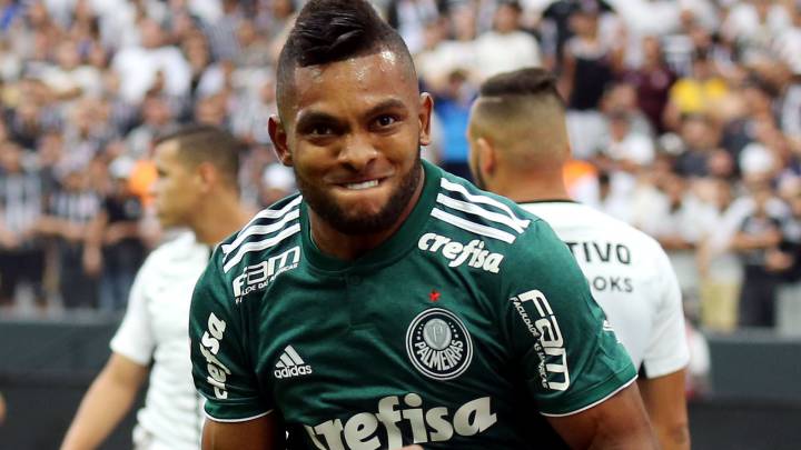 Miguel Borja marca el segundo gol en la victoria de Palmeiras frente a Chapecoense